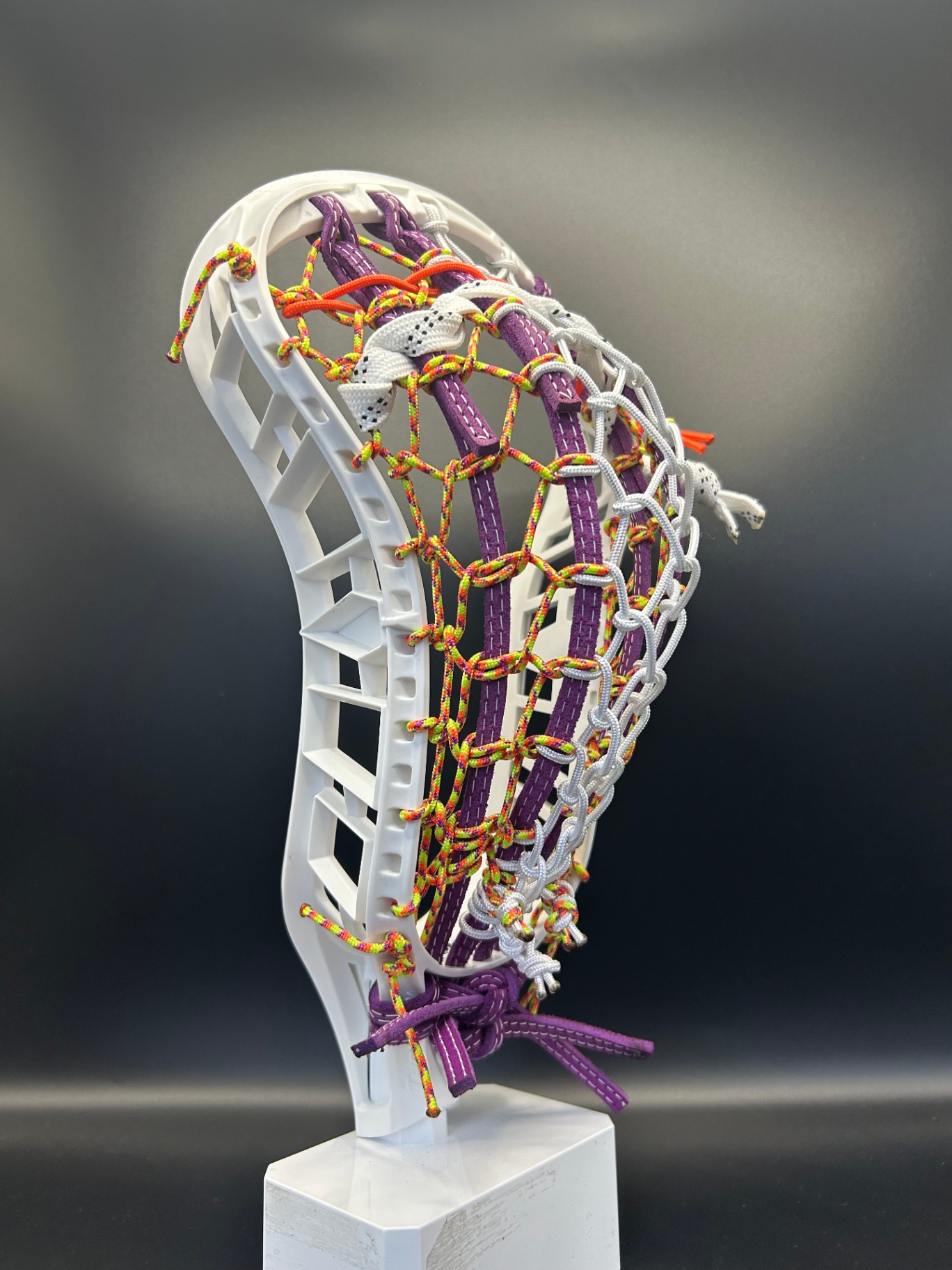 STX Crux 600 · Purple & White