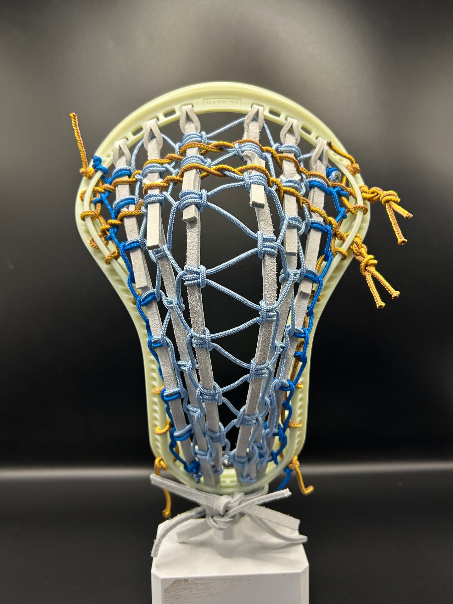 StringKing Mark 3V · Six-Shooter Seven-Diamond Traditional