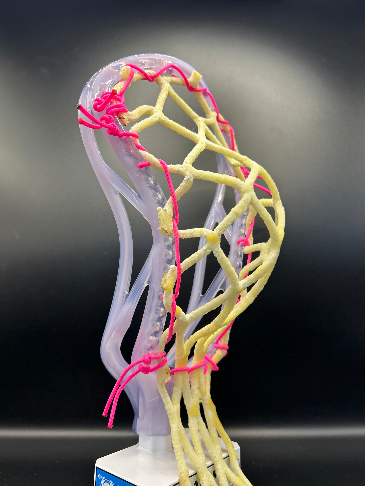 ECD Atom Ghost · Ghost Mesh with Pink Strings