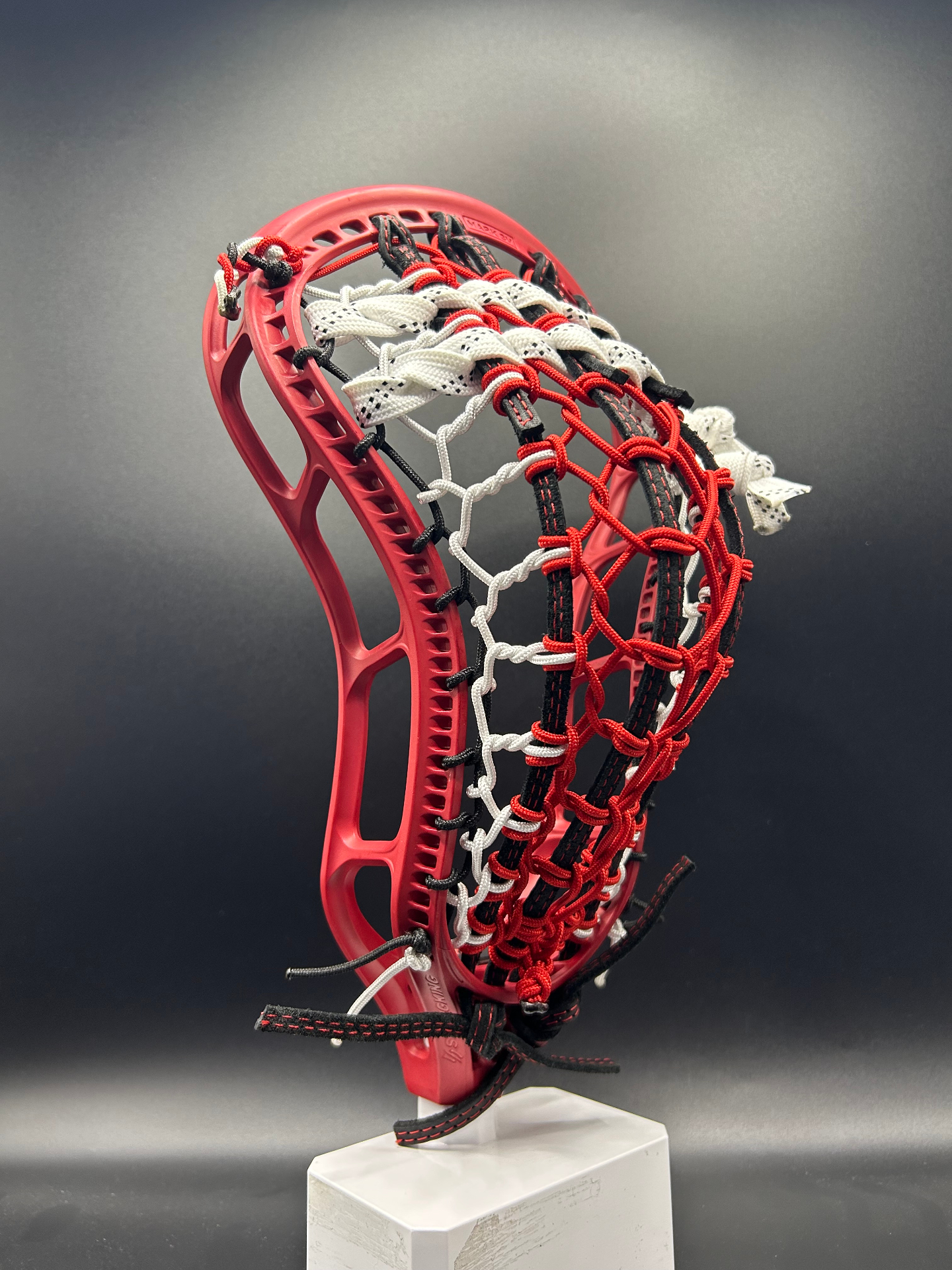 StringKing 3V · Red