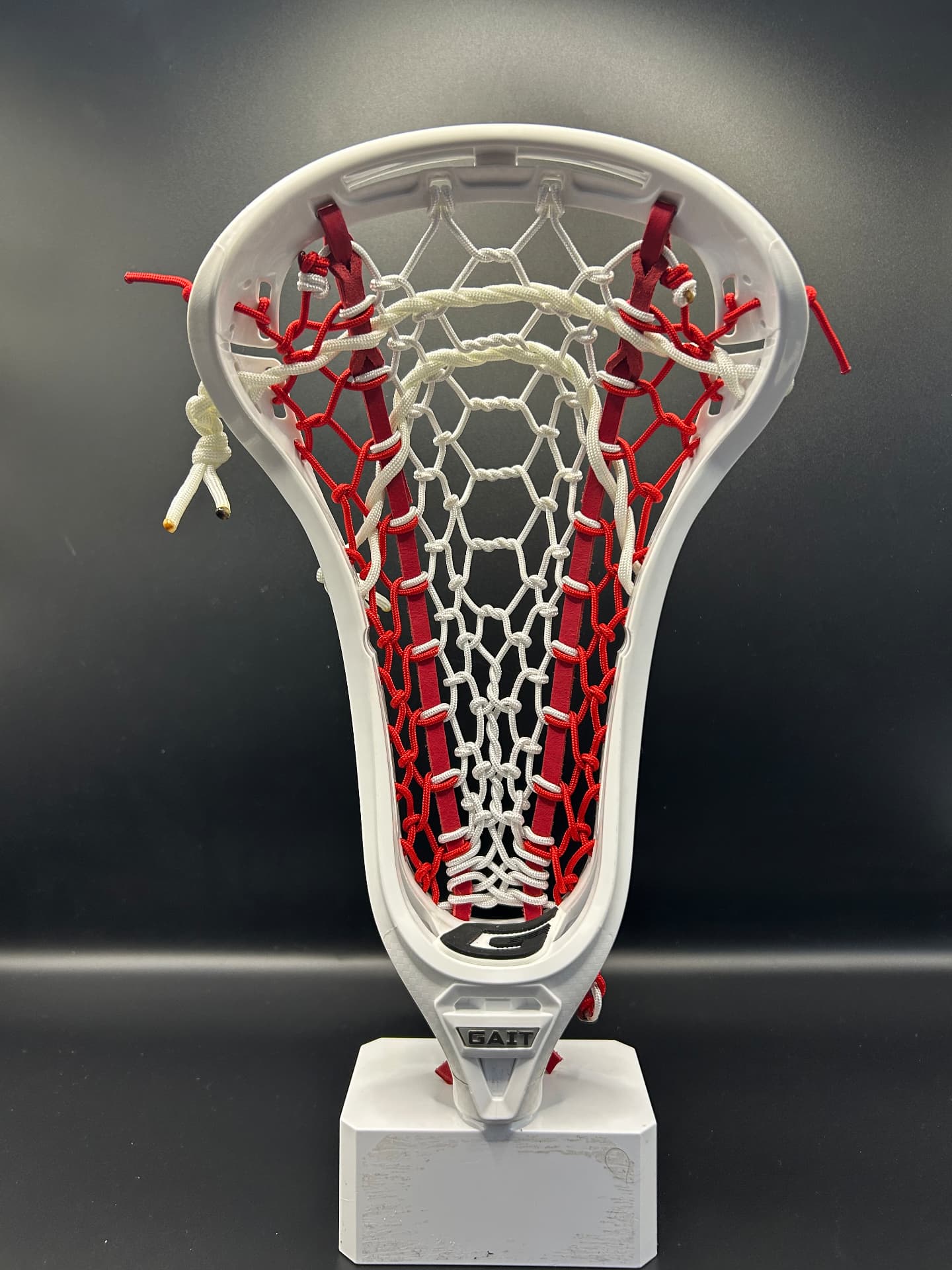 Gait · Red & White Traditional